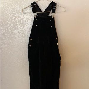 Sonoma girls black bibs